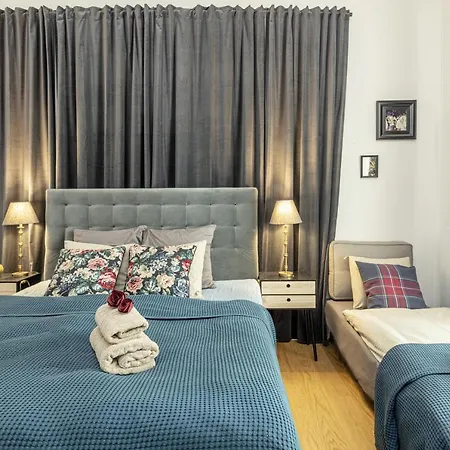 Appartement A - Lesser Town *