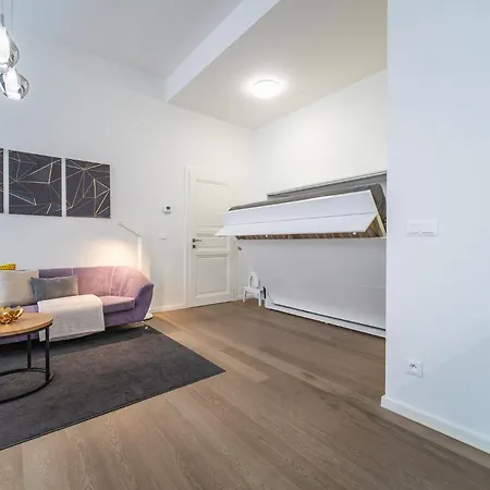 Apartment A - Lesser Town